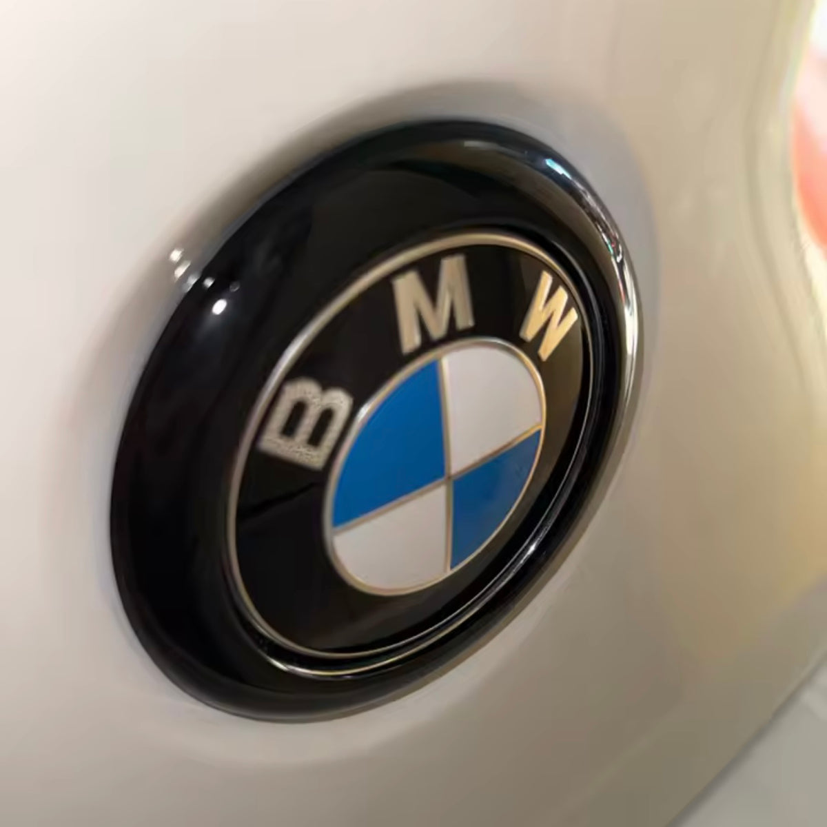 Anneau de contour logo - BMW Série 1 F20/F21