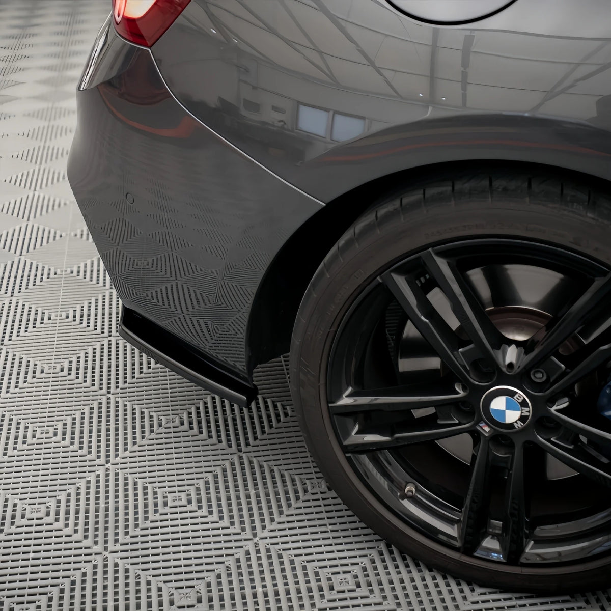 Extensions Latérales de Diffuseur Arrière – BMW Série 1 F20/F21 LCI M Sport 2015-2019